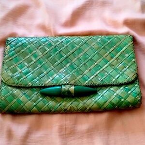 VANESSA Bag FASHION IMPORTS USA Vintage Clutch Woven Wood Green Tan 11” x 7”